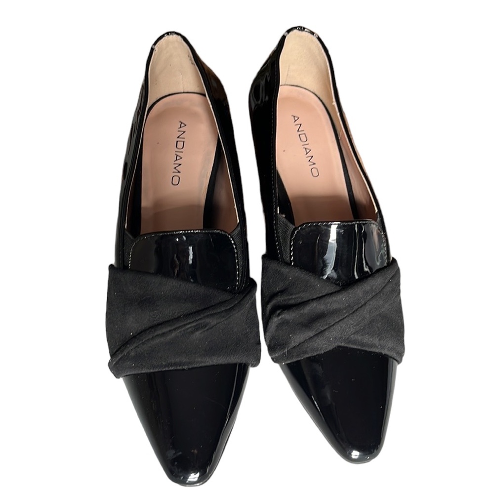Andiamo Asterick patent leather pointy toe shoes